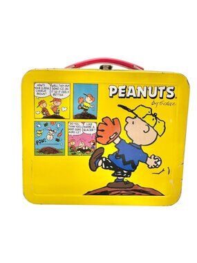 Vintage Hallmark Peanuts Metal Lunch Box Charlie Brown Snoopy Yellow 6"x5"x3"